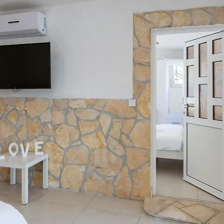 Appartamento Estella Rogoznica (Sibenik-Knin)