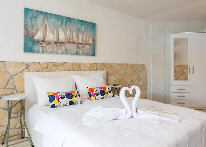 Estella Rogoznica (Sibenik-Knin)